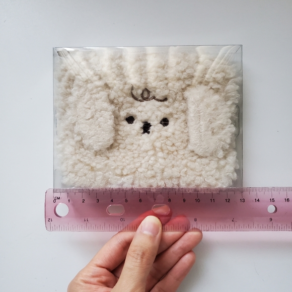 BNWT kawaii Artbox Poodle Fluffy Sherpa Zip Pouch - Picture 3 of 5